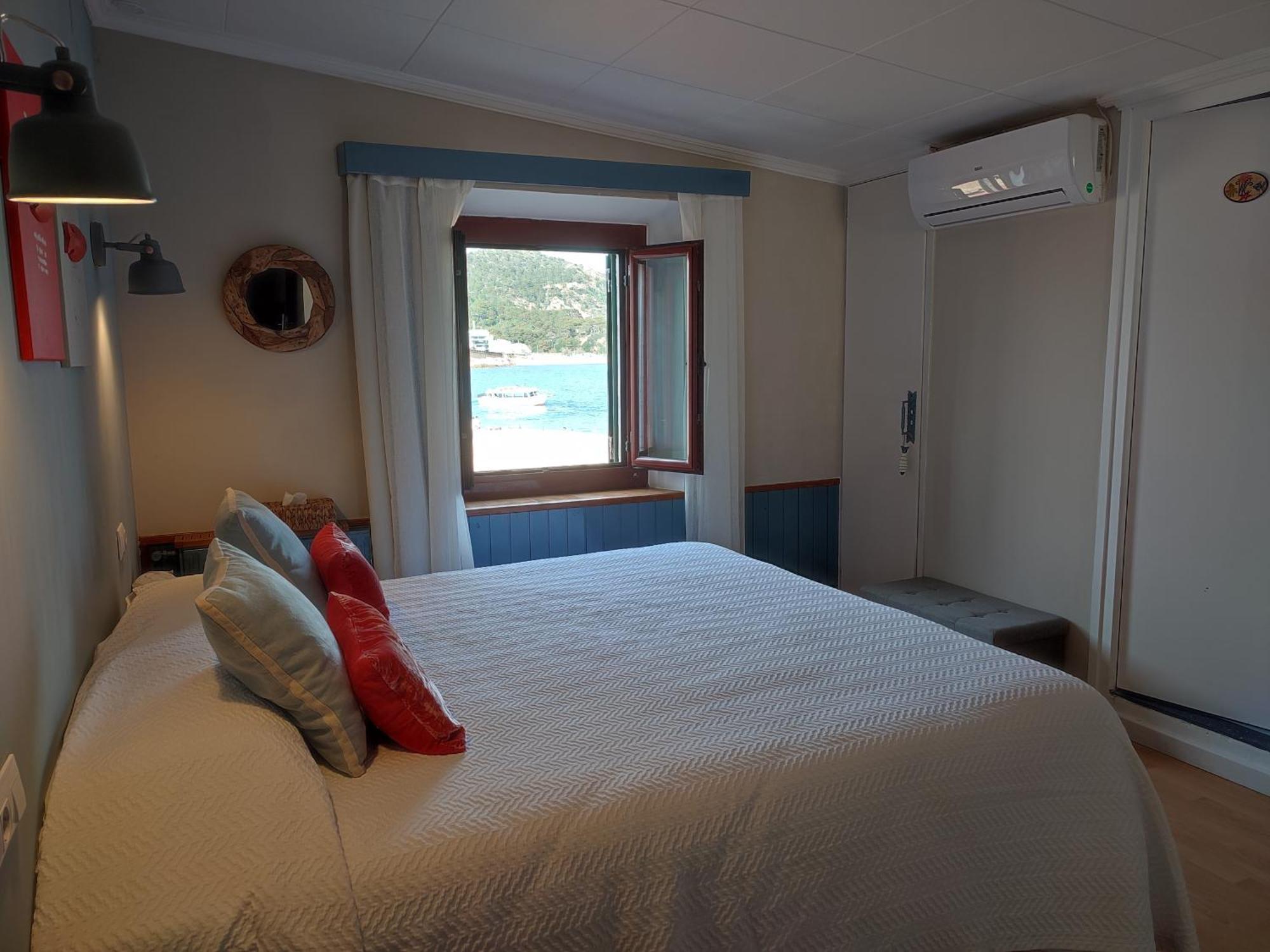 Hotel Cap D'Or - Children Only From 12 Years Old Tossa de Mar Exterior photo